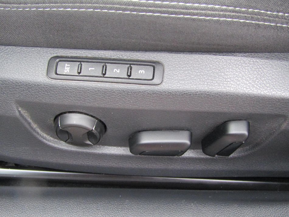 Škoda Superb III 1.8 TSi Style