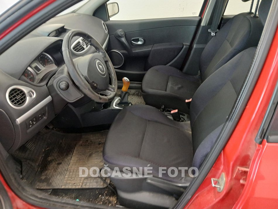 Renault Clio 1.2 i 