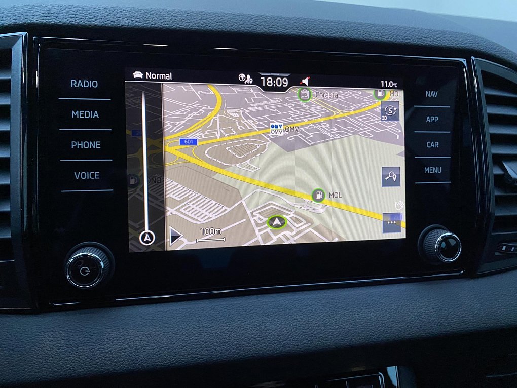 Škoda Karoq 1.5 TSi SportLine