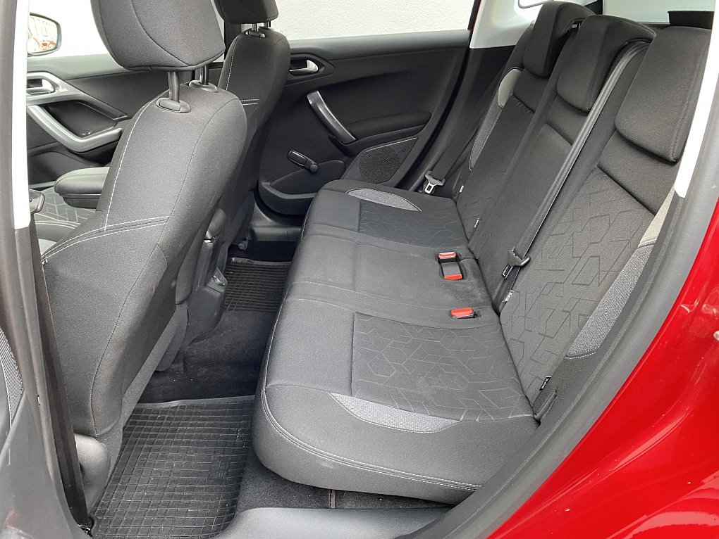 Peugeot 2008 1.2 PT Allure