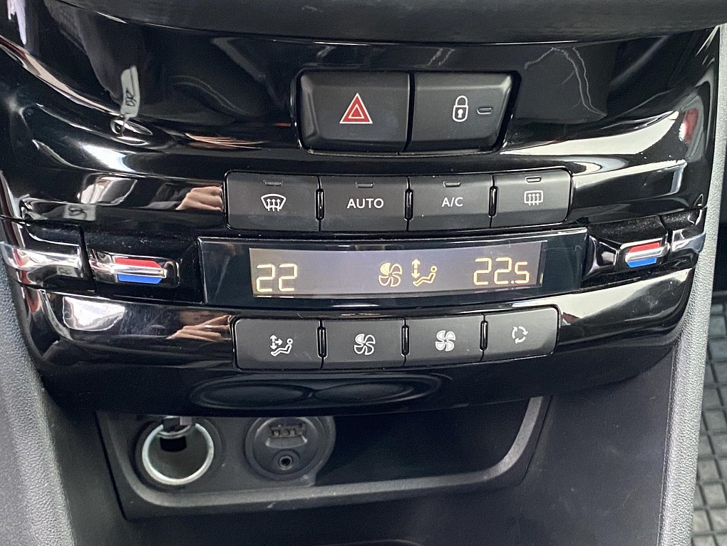 Peugeot 2008 1.2 PT Allure