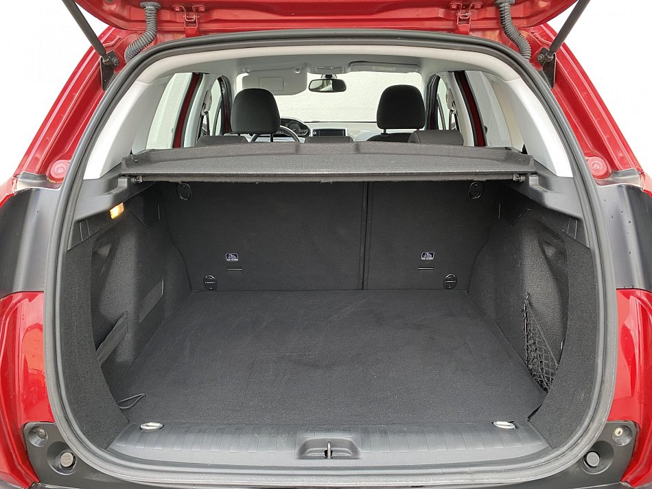 Peugeot 2008 1.2 PT Allure