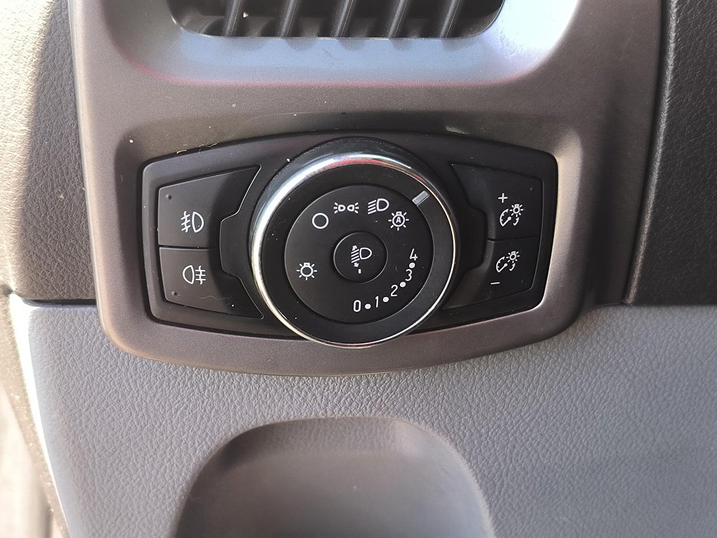 Ford Transit Custom 2.0TDCi Trend L2 6míst