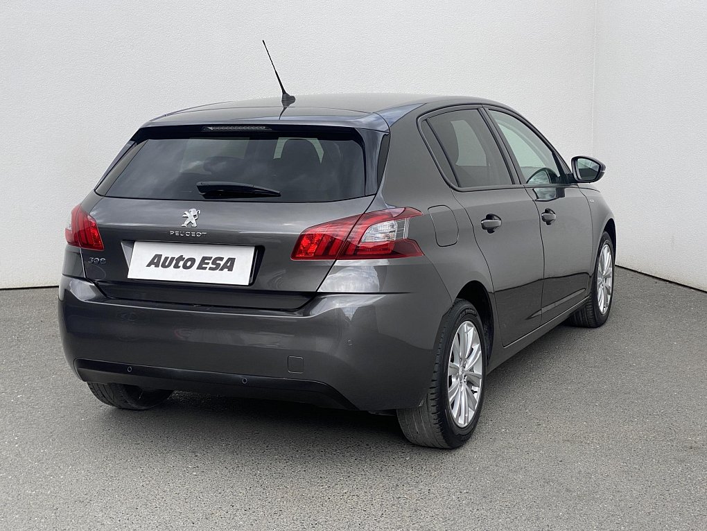 Peugeot 308 1.2PT Style