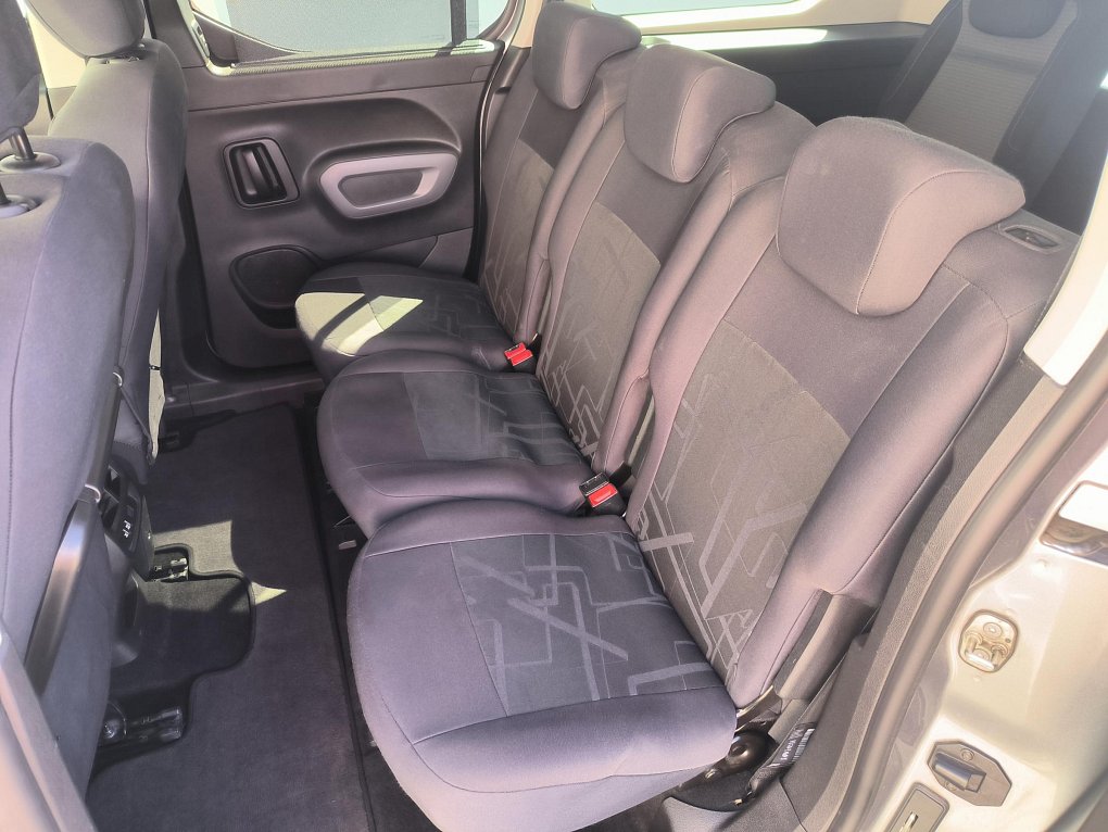 Toyota ProAce City Verso 1.5D-4D  MAXi 7míst