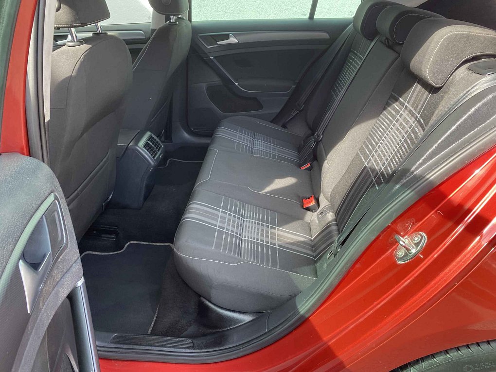 Volkswagen Golf 1.4 TSi Lounge