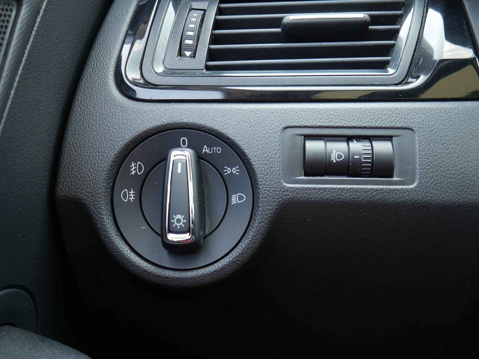 Škoda Rapid 1.6 TDi Ambition