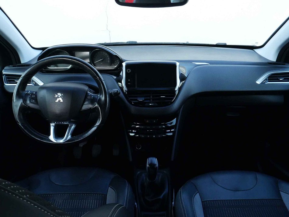 Peugeot 2008 1.2 PT Allure