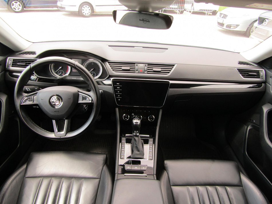Škoda Superb III 2.0TSi  4x4