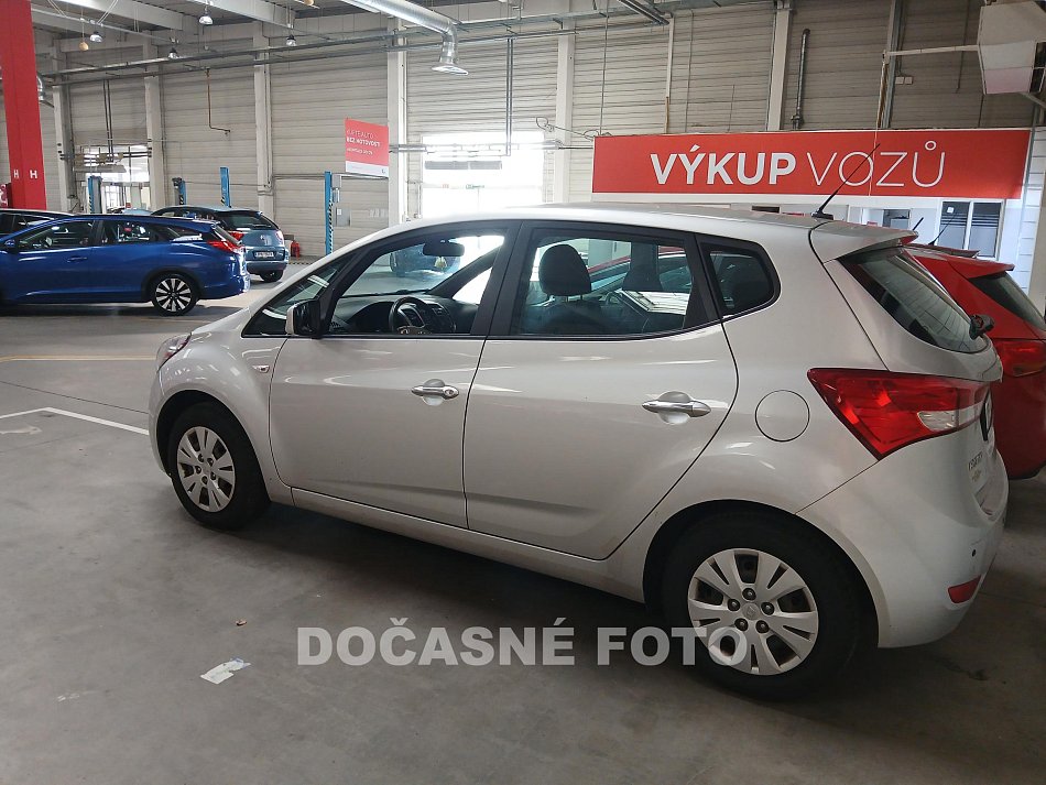 Hyundai Ix20 1.4i 