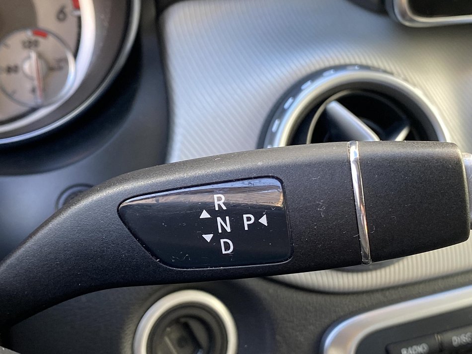 Mercedes-Benz CLA 2.2 CDi  220d