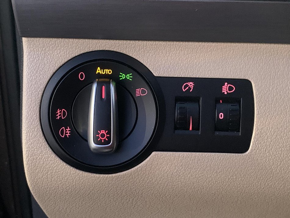 Volkswagen Touran 1.6 TDi 