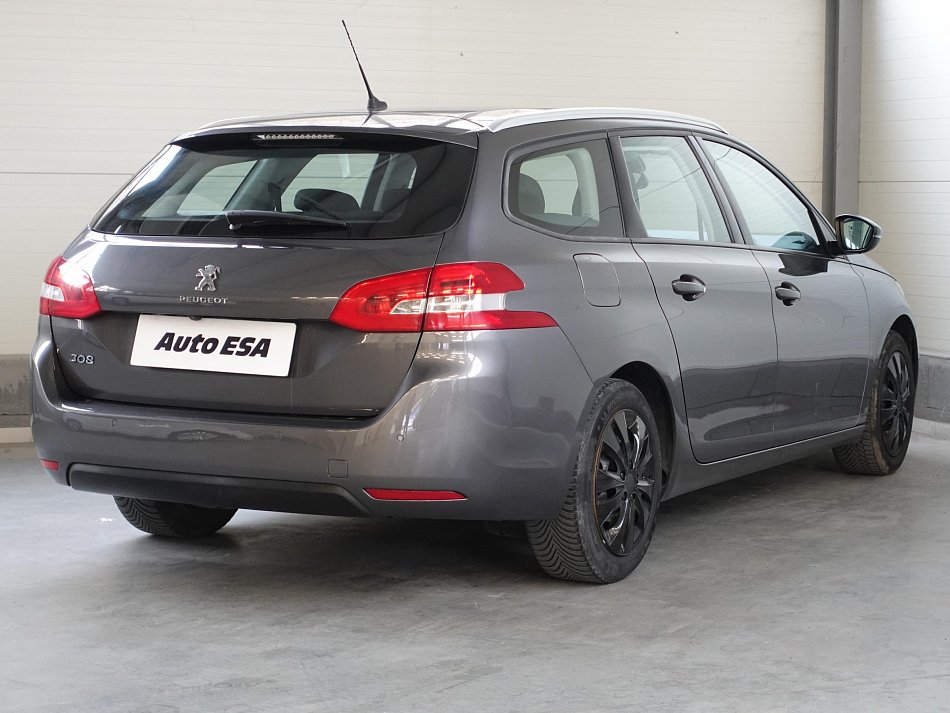Peugeot 308 1.5 HDI 