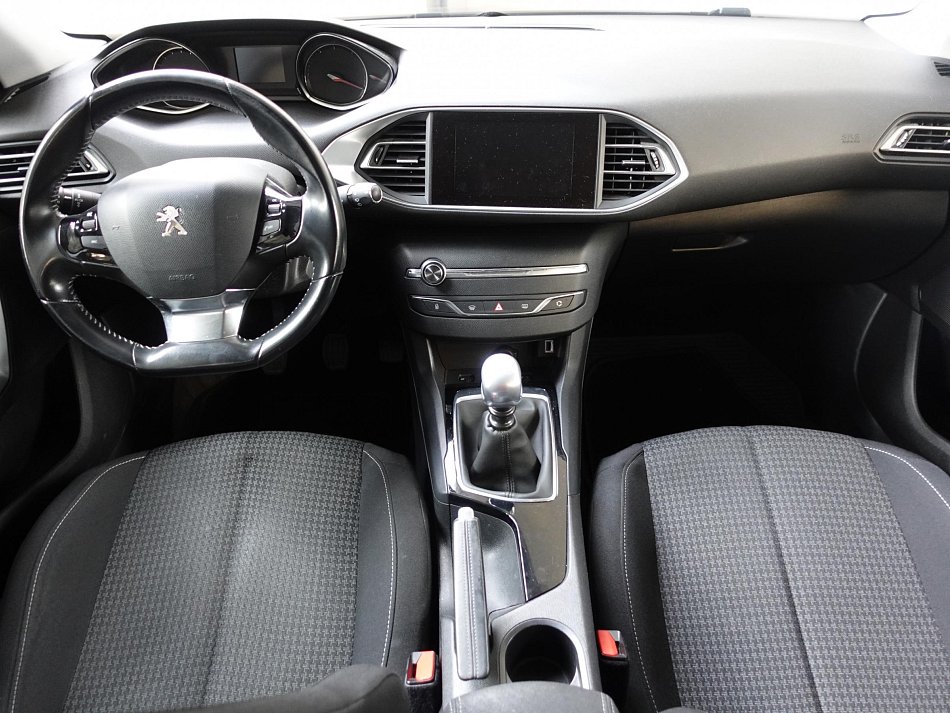 Peugeot 308 1.5 HDI 