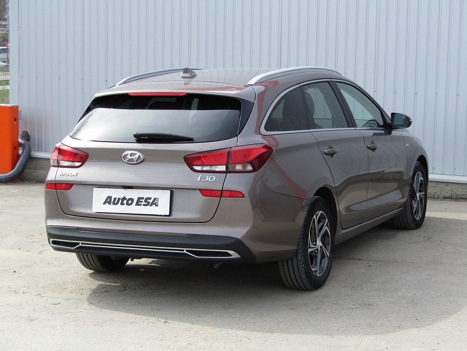 Hyundai I30 1.5T-GDi 