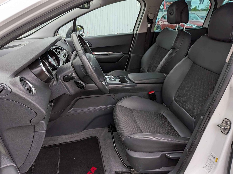 Peugeot 3008 2.0 HDi Allure