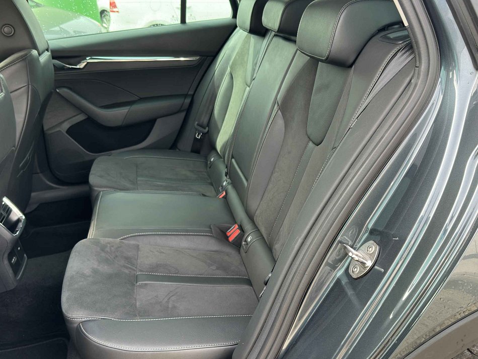 Škoda Octavia IV 2.0 TDI Scout 4x4