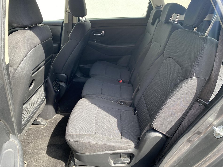 Kia Carens 1.7 CRDI 