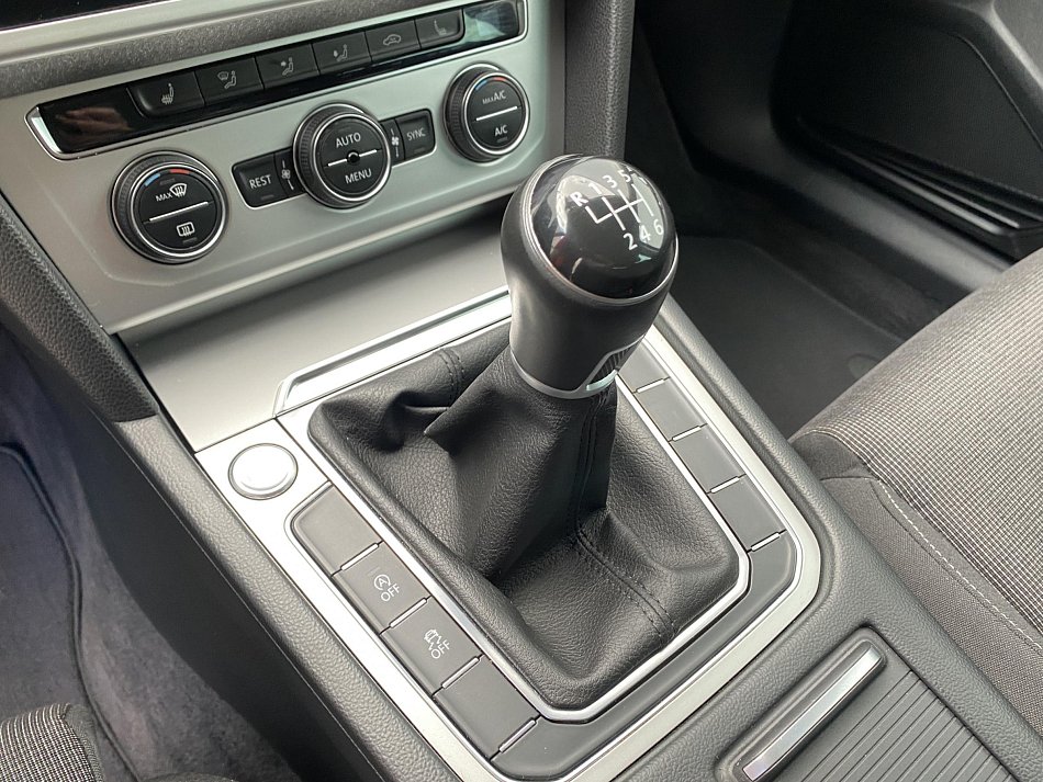 Volkswagen Passat 2.0 TDi Comfortline