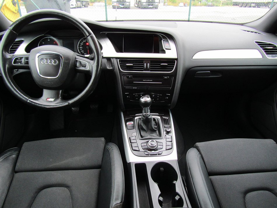 Audi A4 2.0 TDi 