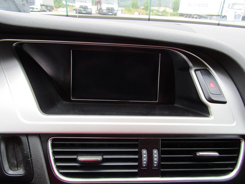 Audi A4 2.0 TDi 
