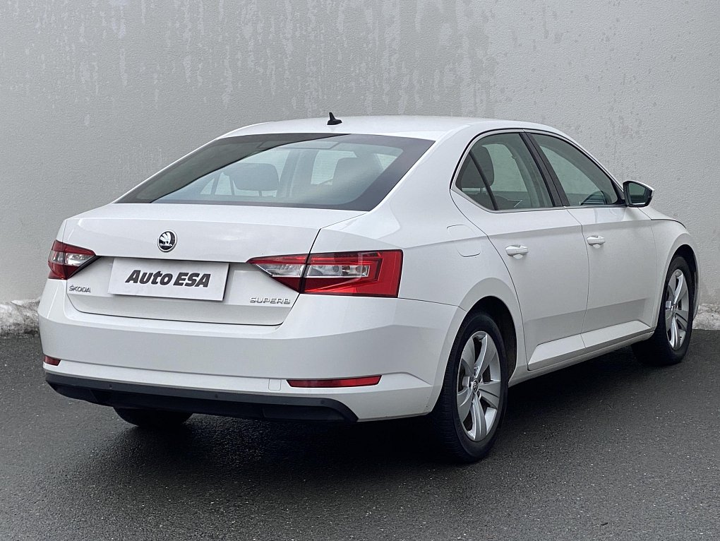 Škoda Superb III 2.0TDi SportLine