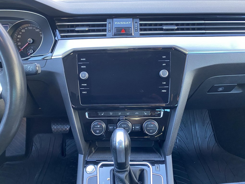 Volkswagen Passat 2.0TDi 