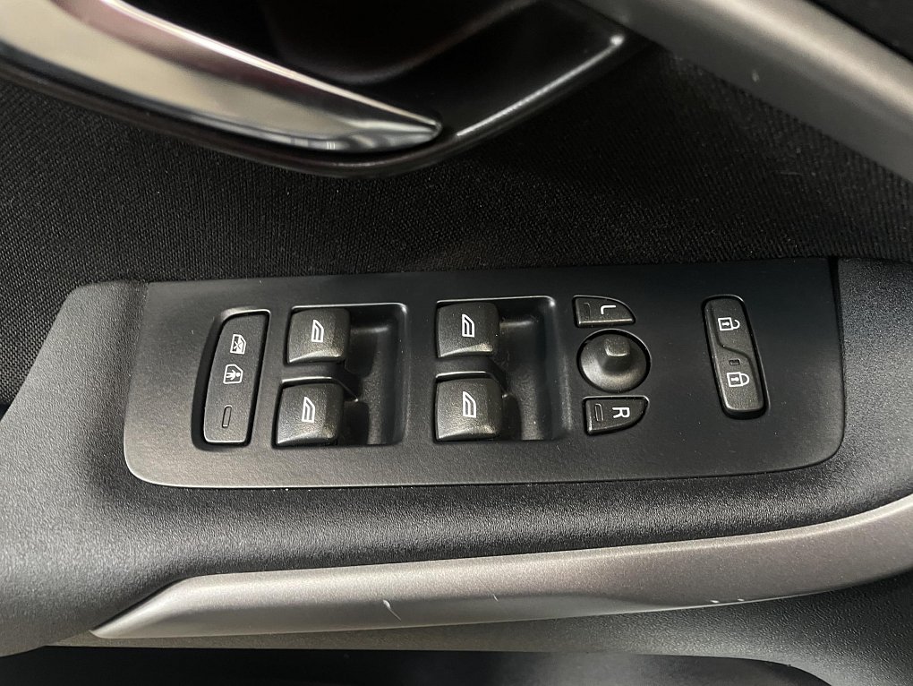 Volvo V40 2.0 D 