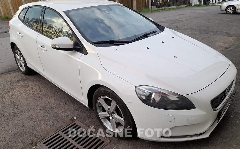 Volvo V40 2.0 