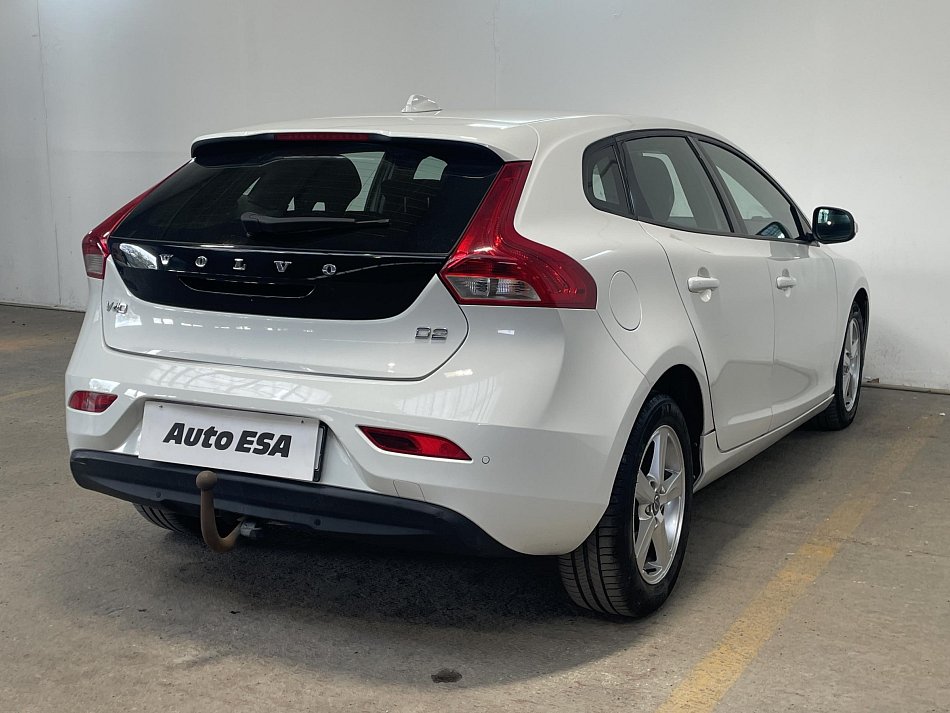 Volvo V40 2.0 D 