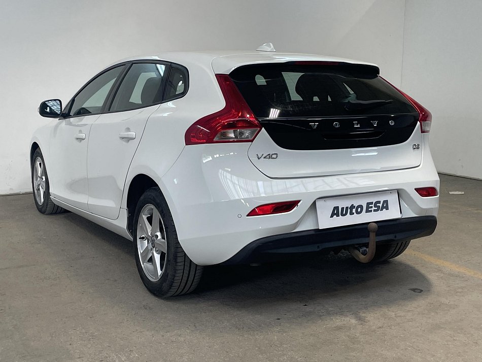 Volvo V40 2.0 D 