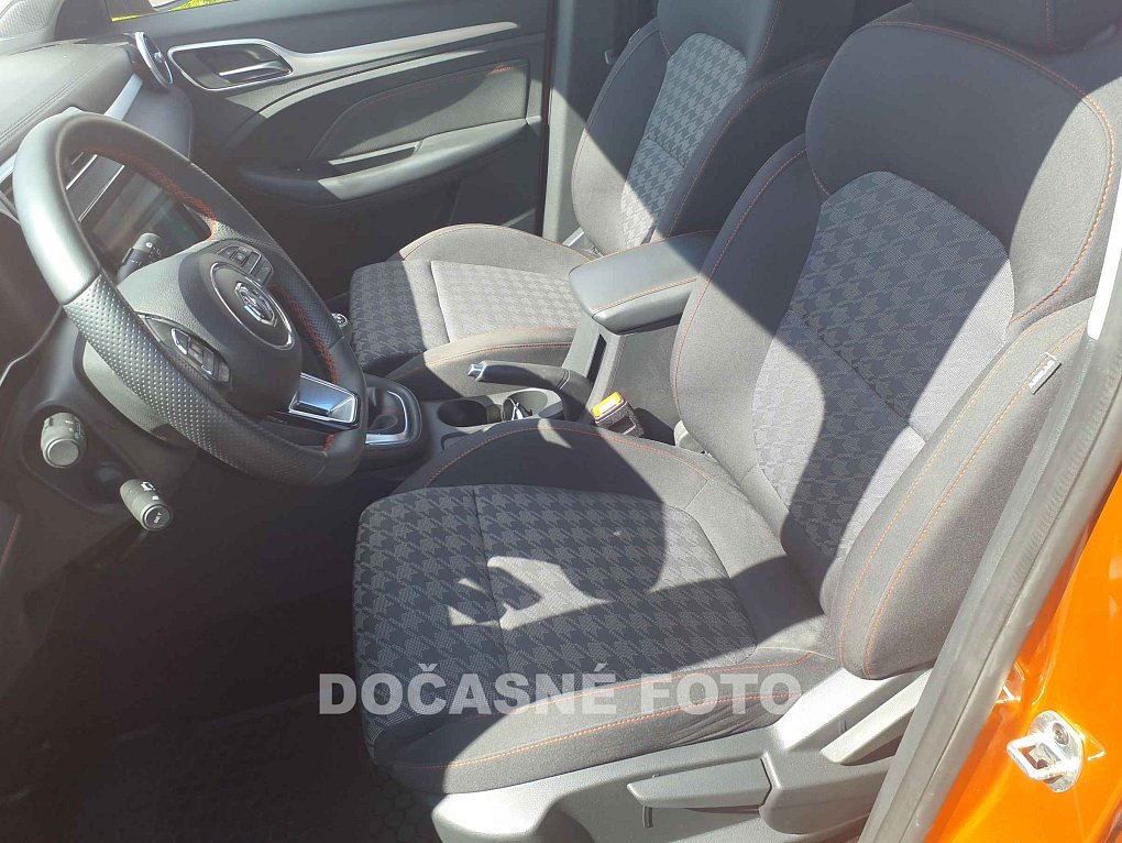 MG ZS 1.5 