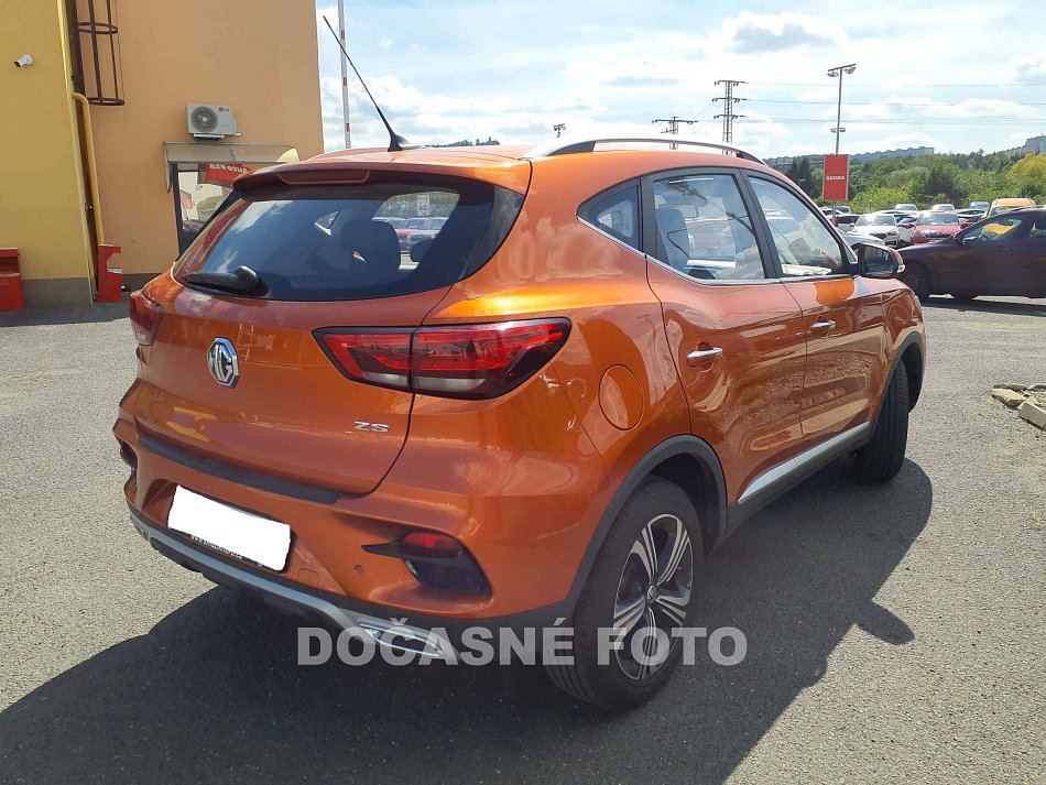 MG ZS 1.5 