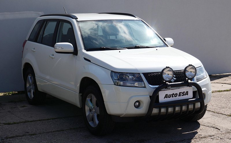 Suzuki Grand Vitara 2.4 i  4x4