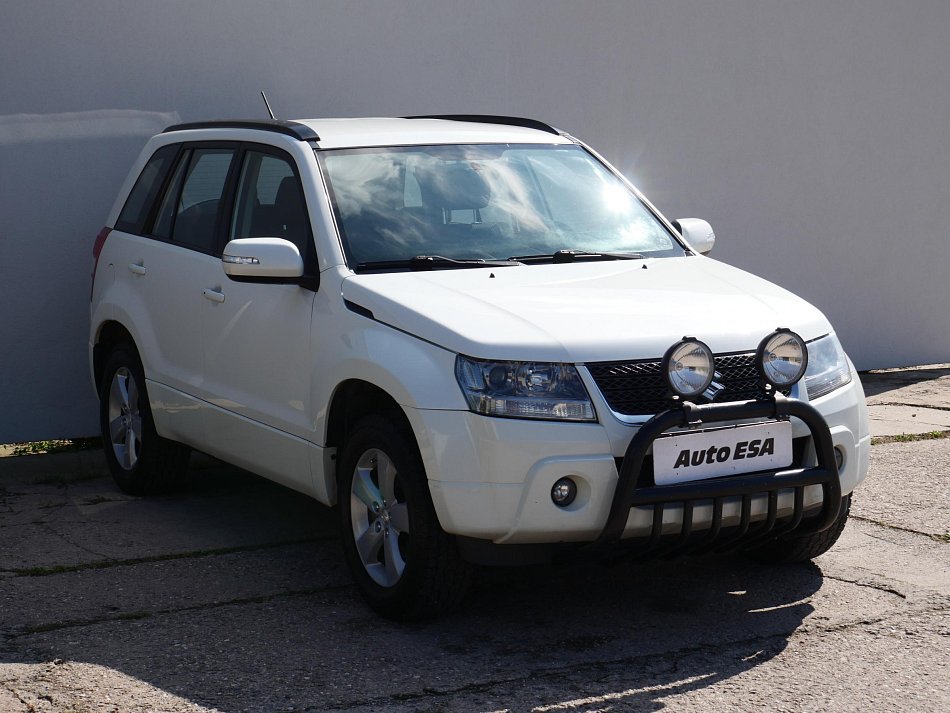 Suzuki Grand Vitara 2.4 i  4x4