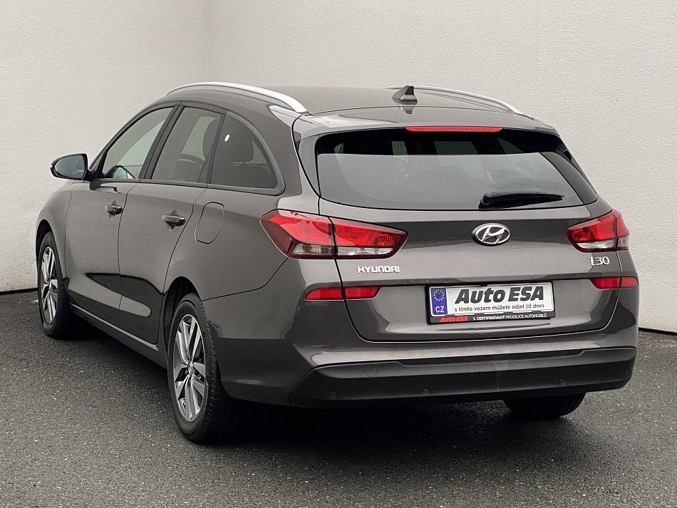 Hyundai I30 1.0 T-GDi Family+