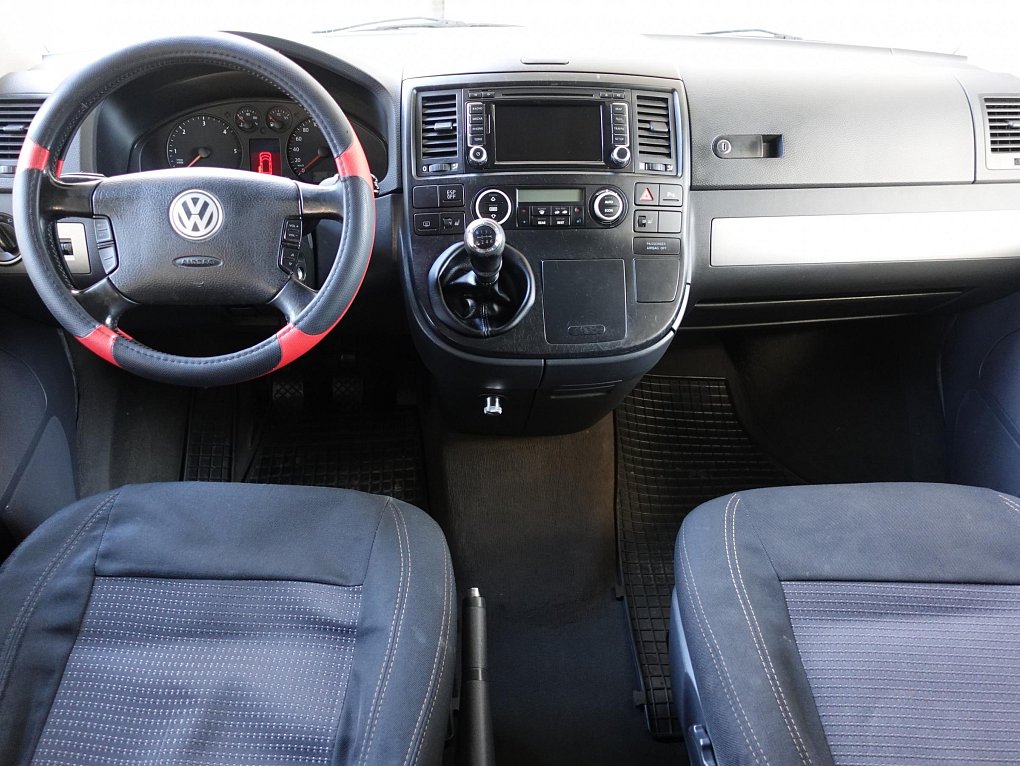 Volkswagen Multivan 2.5TDI  4x4