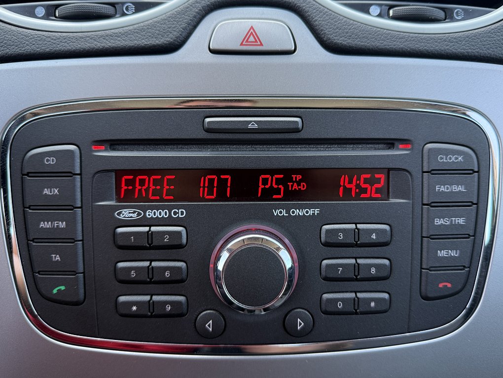 Ford Focus 1.6 i 