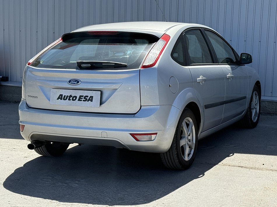 Ford Focus 1.6 i 