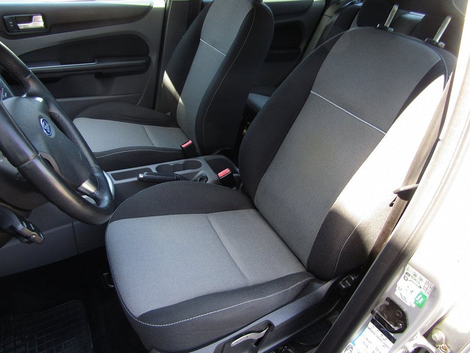 Ford Focus 1.6 i 
