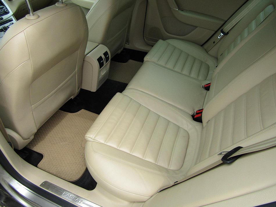 Volkswagen Passat 2.0 TDi 