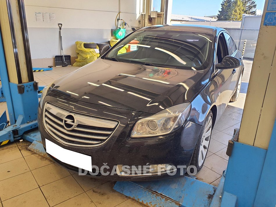 Opel Insignia 1.6T 