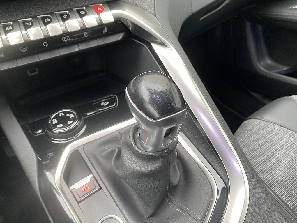 Peugeot 3008 1.5 HDi Allure