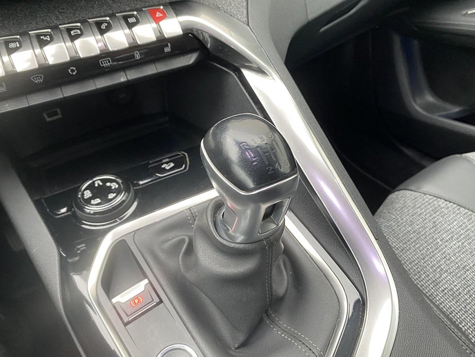 Peugeot 3008 1.5 HDi Allure