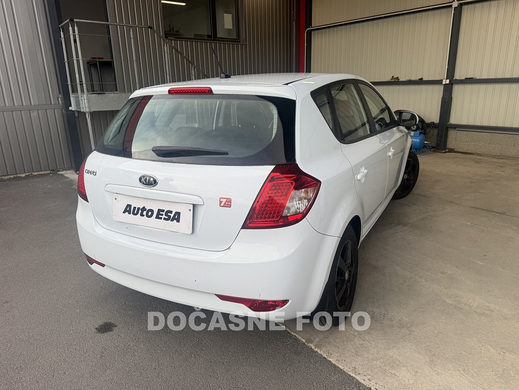 Kia Ceed 1.4i 