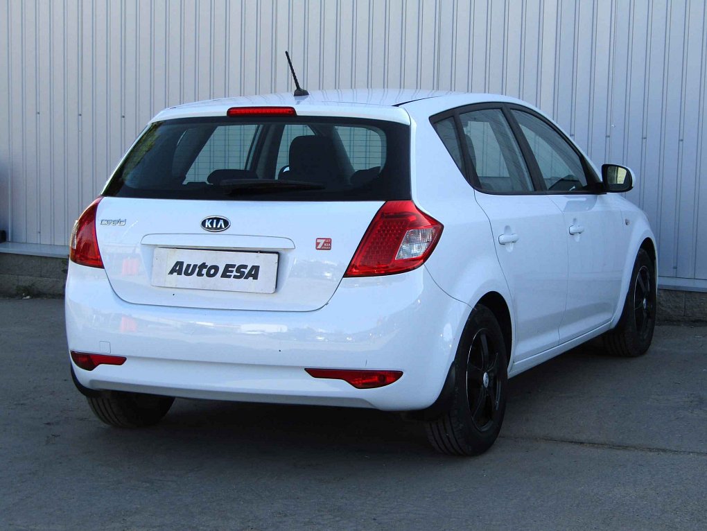 Kia Ceed 1.4i 