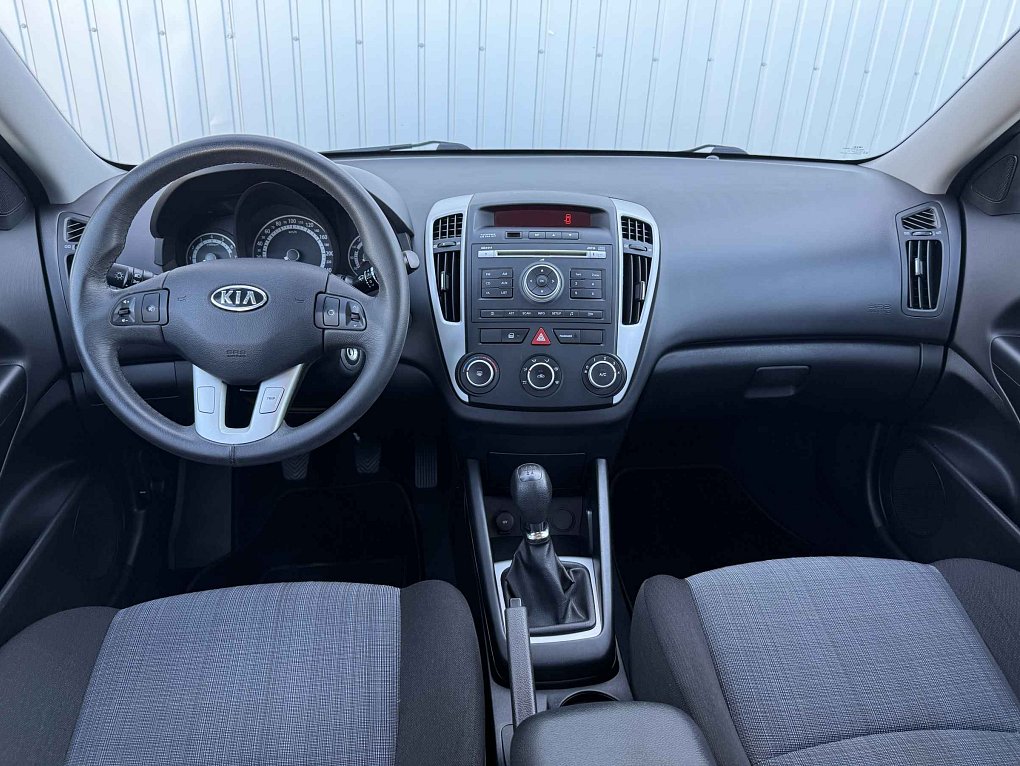 Kia Ceed 1.4i 
