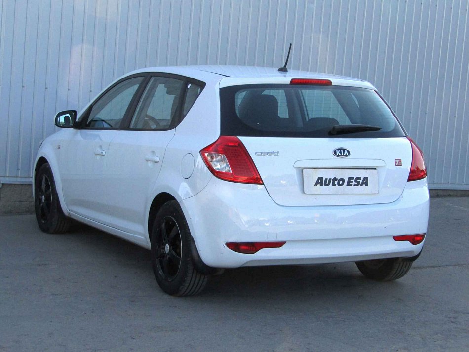 Kia Ceed 1.4i 