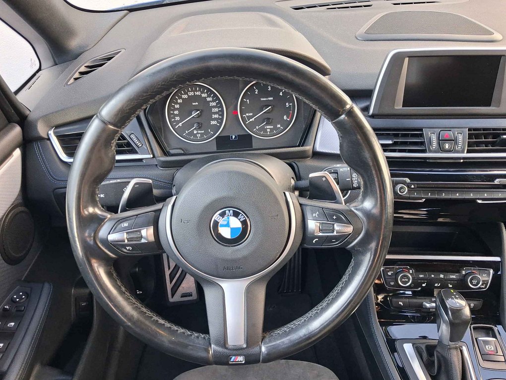BMW Řada 2 2.0 D  218d
