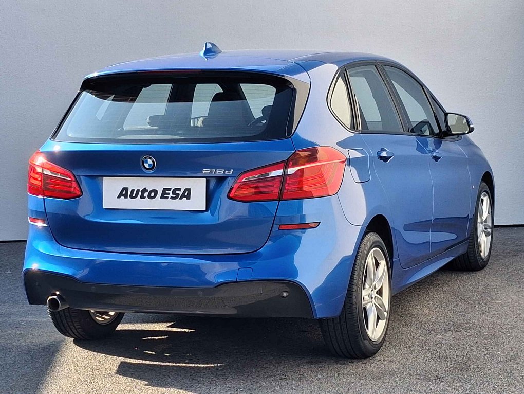 BMW Řada 2 2.0 D  218d